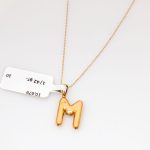 پلاک زنانه حروف M