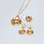 نیم ست زنانه طرح ورساچ