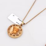 پلاک زنانه طرح ورساچ